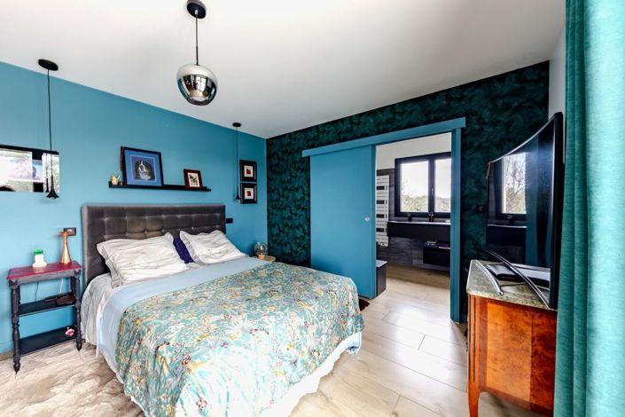 Image No.19-3 Bed House for sale