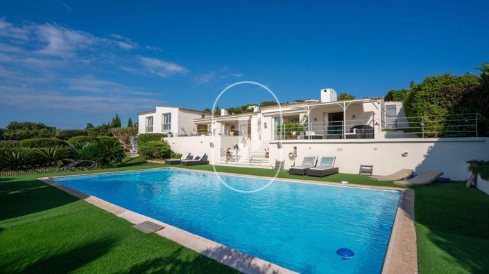 Image No.12-6 Bed House for sale