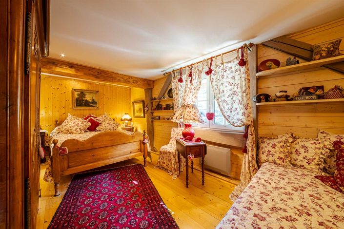 Image No.23-4 Bed House for sale