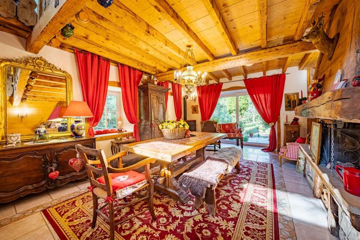 Image No.6-4 Bed House for sale