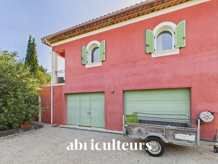 Image No.20-4 Bed House for sale