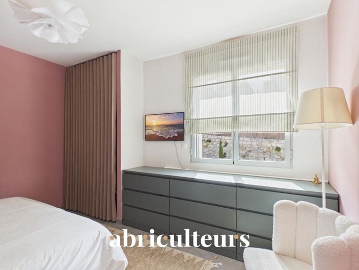 Image No.14-3 Bed House for sale