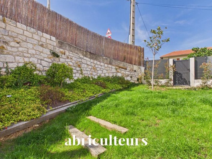 Image No.22-3 Bed House for sale