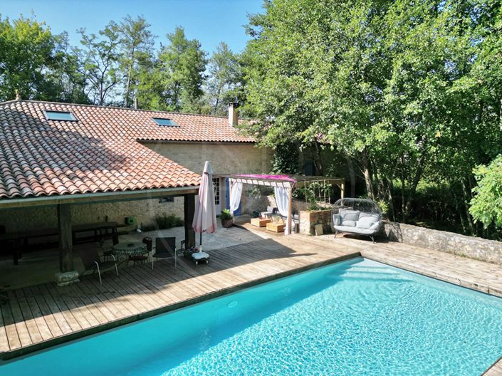 Image No.2-5 Bed House for sale