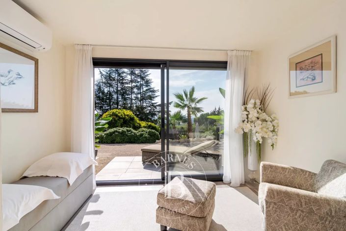Image No.39-7 Bed House for sale