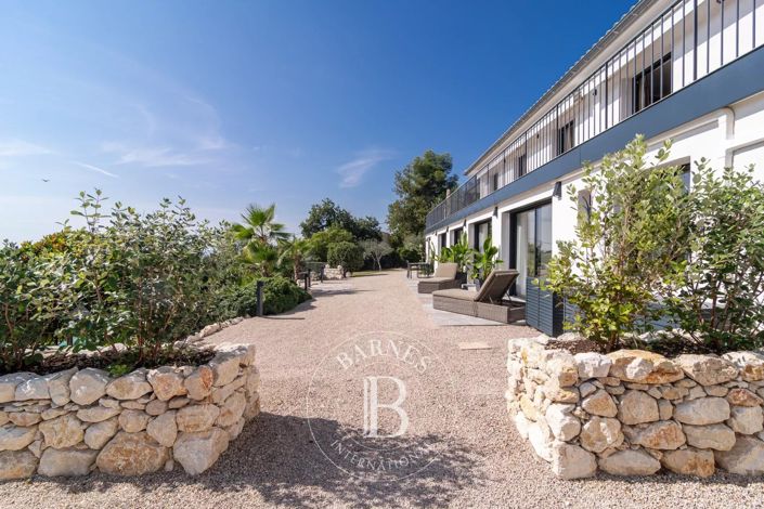 Image No.48-7 Bed House for sale