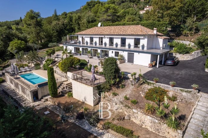 Image No.55-7 Bed House for sale