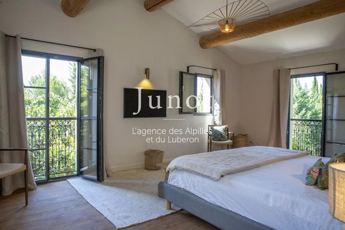 Image No.22-5 Bed House for sale