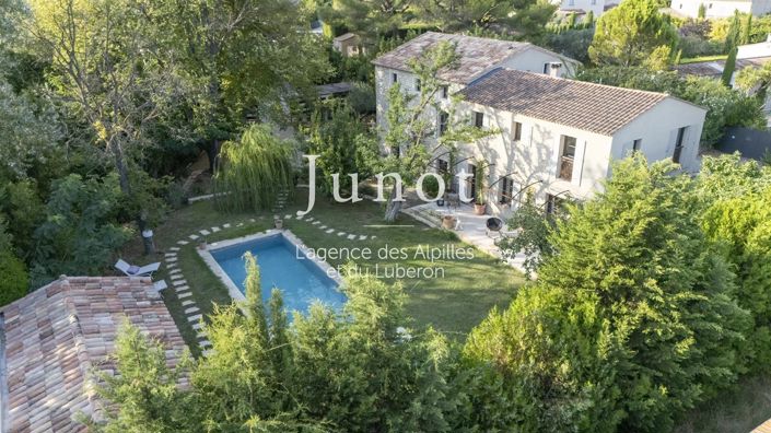 Image No.48-5 Bed House for sale