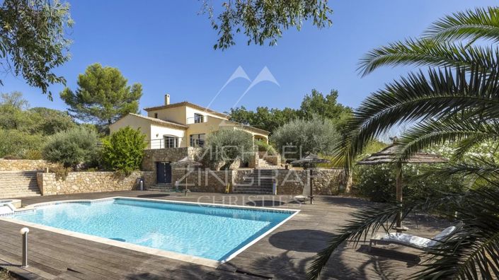 Image No.2-Maison de 4 chambres à vendre à Fayence