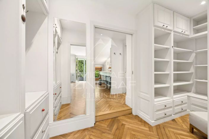 Image No.12-4 Bed House for sale