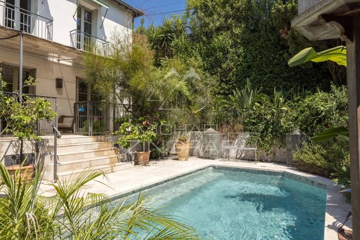 Image No.2-4 Bed House for sale