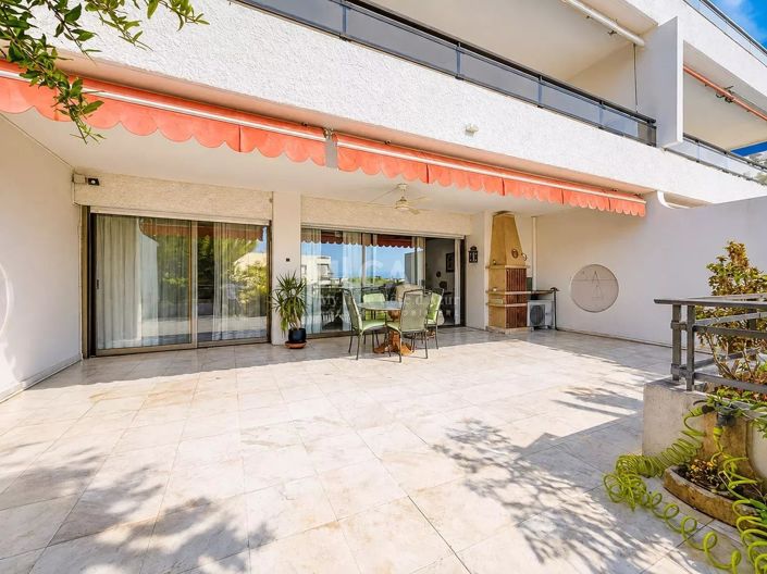 Image No.3-Appartement de 3 chambres à vendre à Antibes