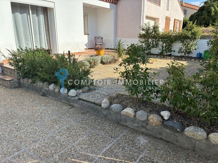 Image No.10-3 Bed House for sale