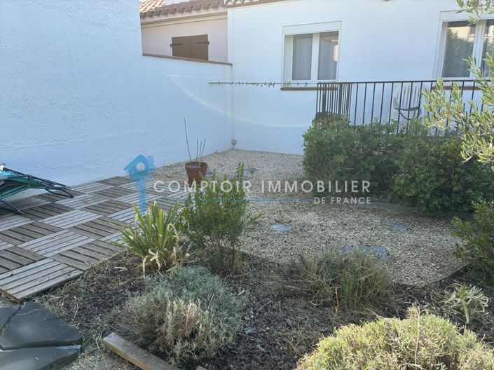 Image No.15-3 Bed House for sale