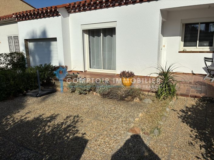 Image No.8-3 Bed House for sale