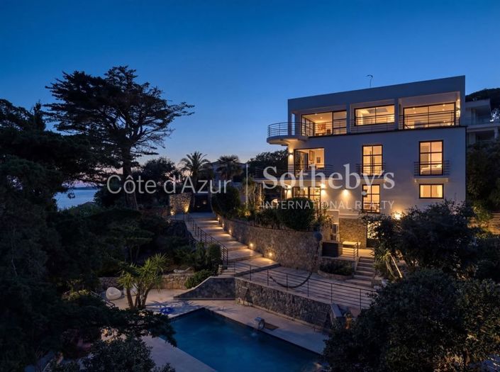 Image No.16-6 Bed House for sale
