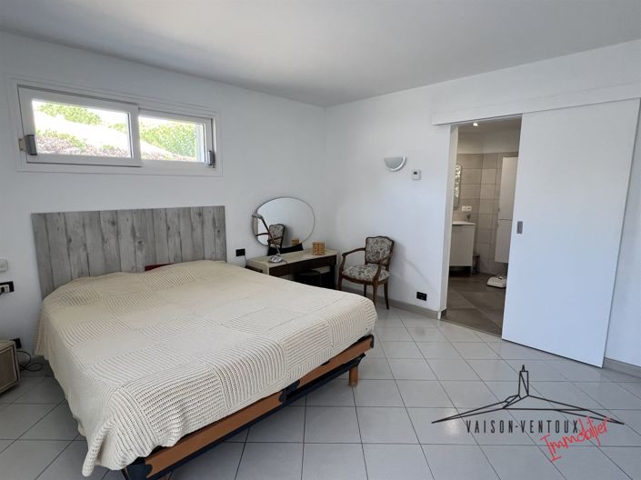 Image No.18-7 Bed House for sale