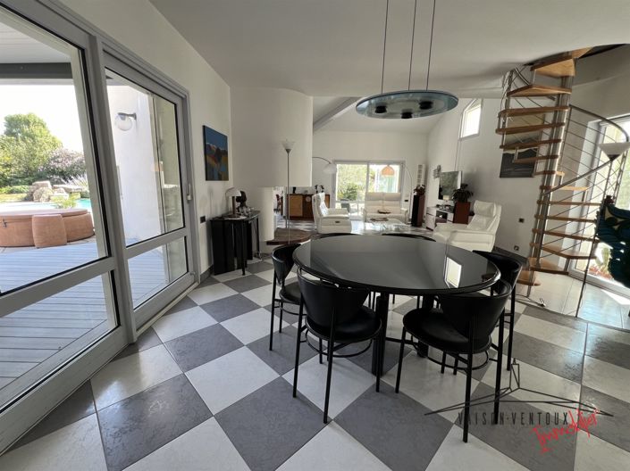Image No.27-7 Bed House for sale