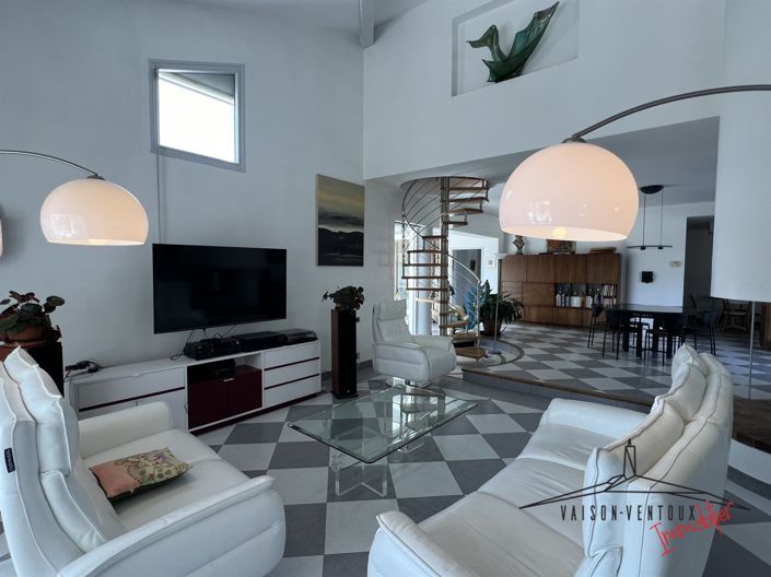 Image No.8-7 Bed House for sale