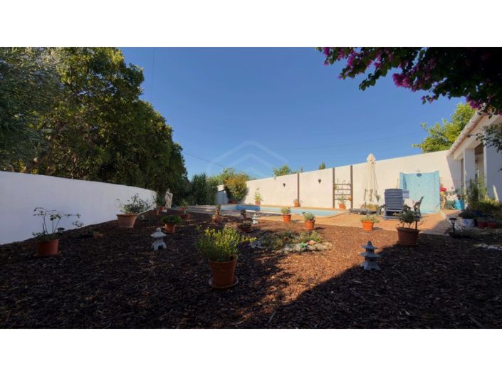 Image No.25-3 Bed House for sale