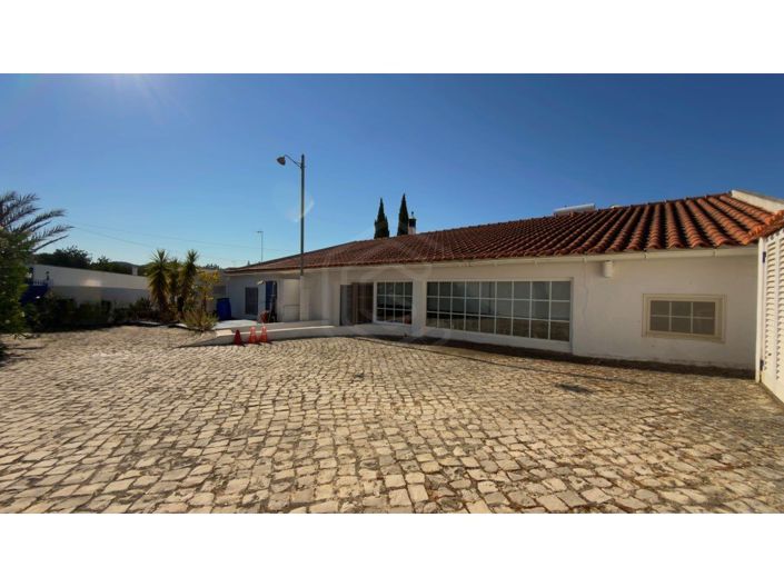 Image No.29-3 Bed House for sale