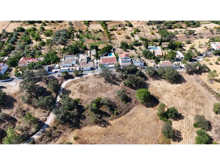 Image No.31-3 Bed House for sale