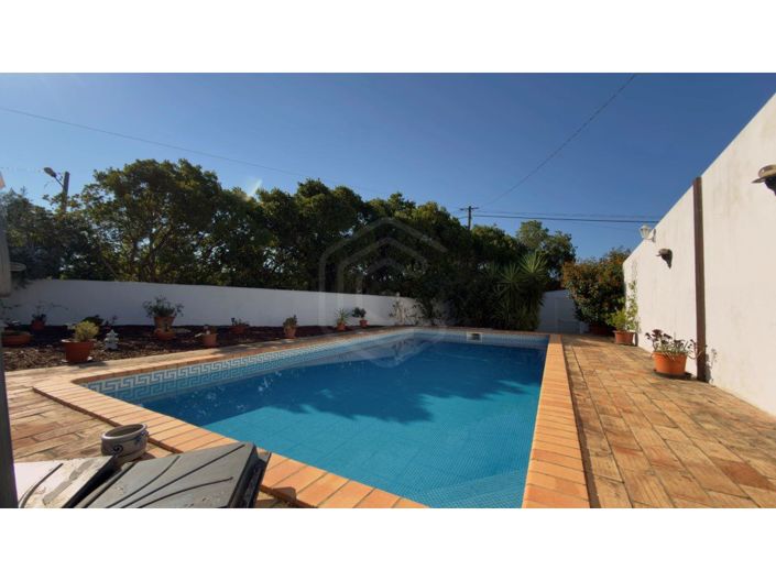 Image No.37-3 Bed House for sale