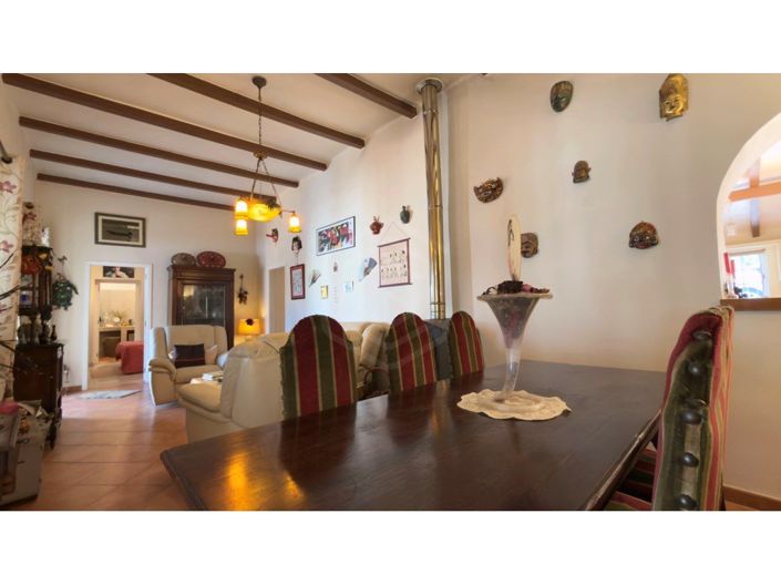 Image No.4-3 Bed House for sale