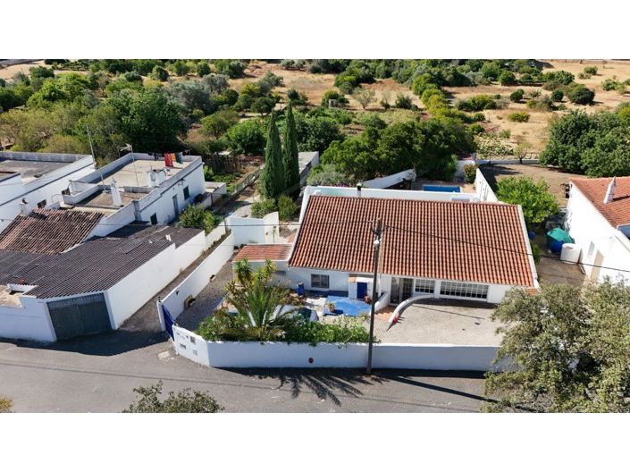 Image No.41-3 Bed House for sale
