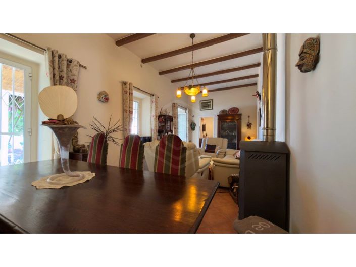 Image No.5-3 Bed House for sale