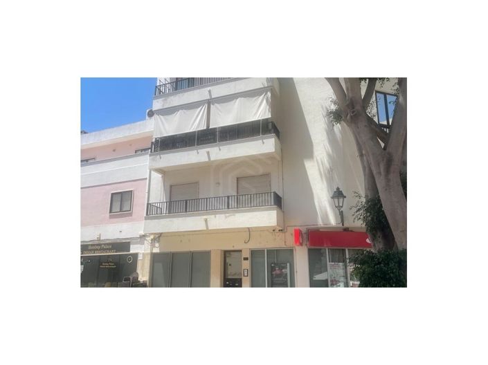 Image No.13-3 Bed Apartment for sale