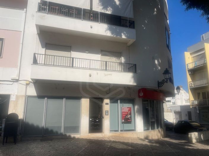 Image No.38-3 Bed Apartment for sale