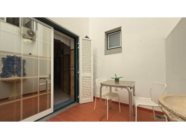 Image No.12-2 Bed Apartment for sale
