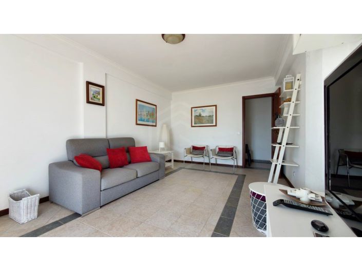 Image No.22-2 Bed Apartment for sale
