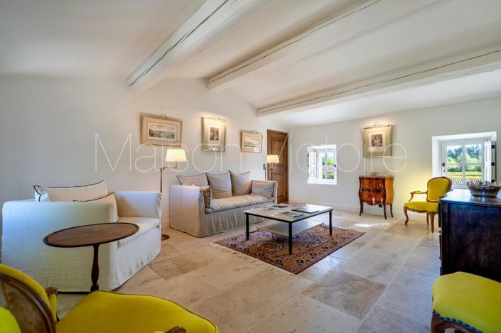 Image No.26-6 Bed House for sale