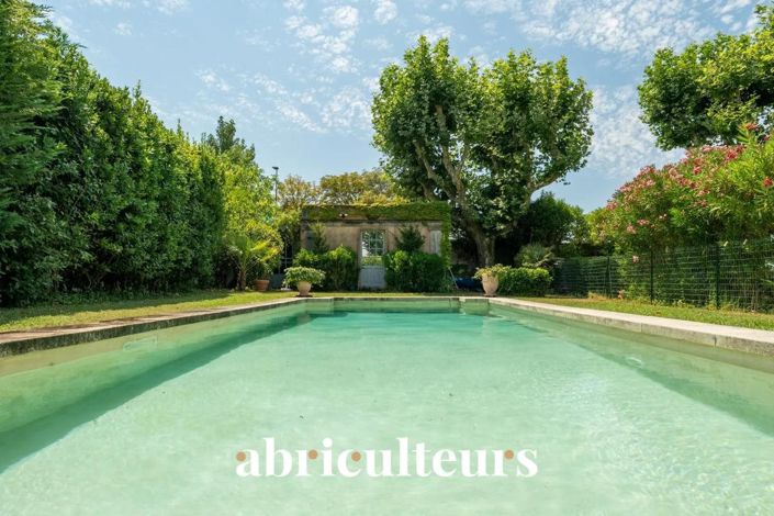 Image No.16-6 Bed House for sale