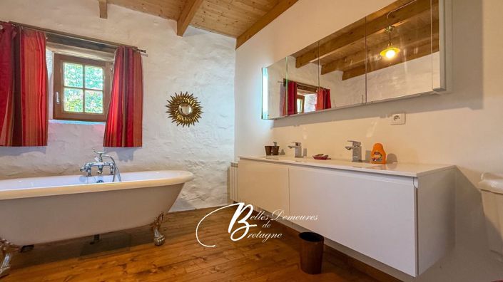 Image No.11-5 Bed House for sale