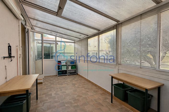 Image No.7-2 Bed House for sale