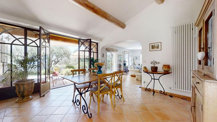 Image No.5-4 Bed House for sale