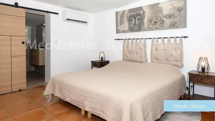 Image No.21-4 Bed House for sale