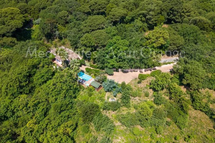 Image No.4-4 Bed House for sale