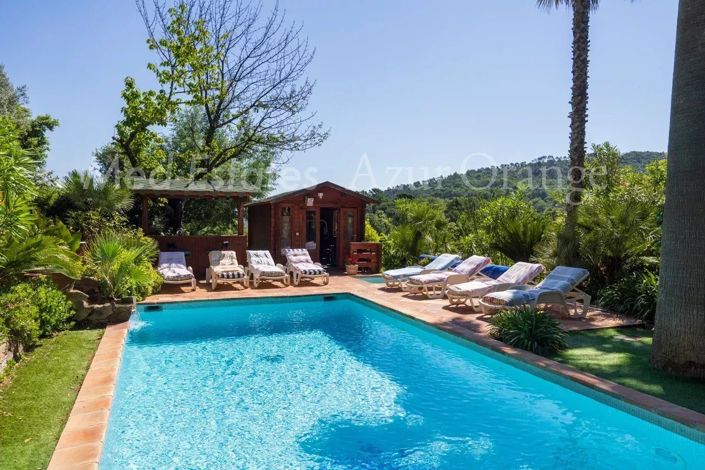 Image No.8-4 Bed House for sale