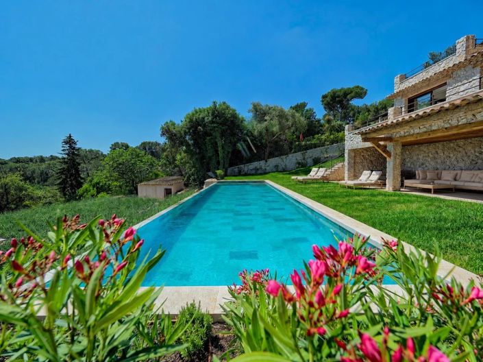 Image No.10-4 Bed House for sale