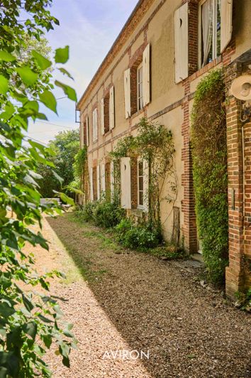 Image No.30-5 Bed House for sale