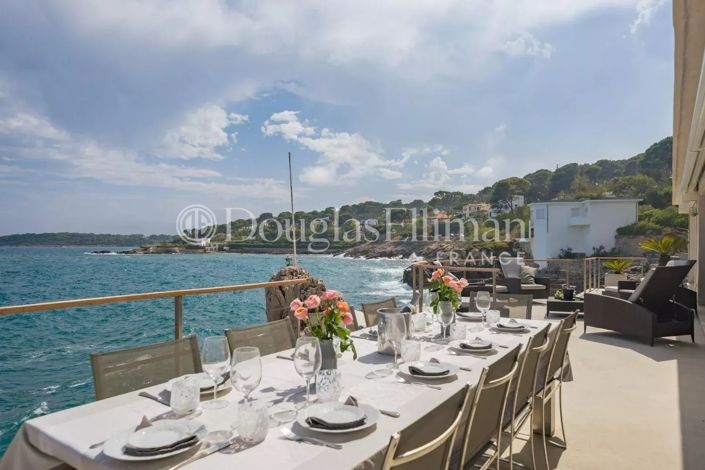 Image No.3-5 Bed House for sale