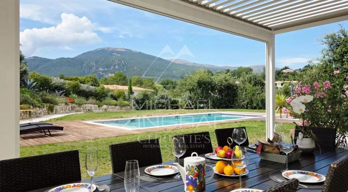 Image No.11-5 Bed House for sale
