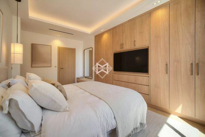 Image No.21-2 Bed Apartment for sale