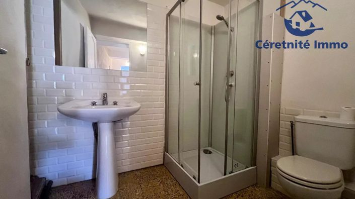 Image No.30-5 Bed House for sale