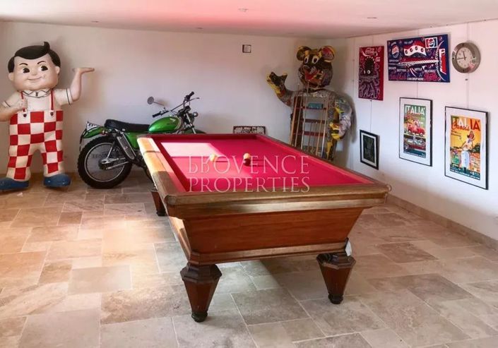 Image No.23-4 Bed House for sale